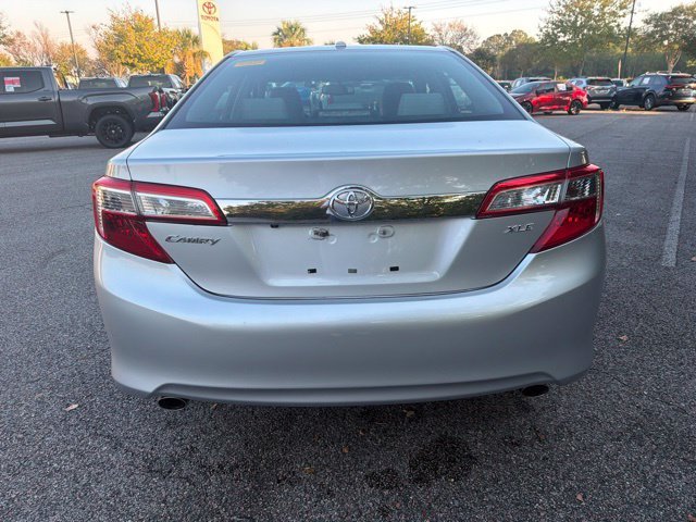 Used 2013 Silver Toyota XLE image 7