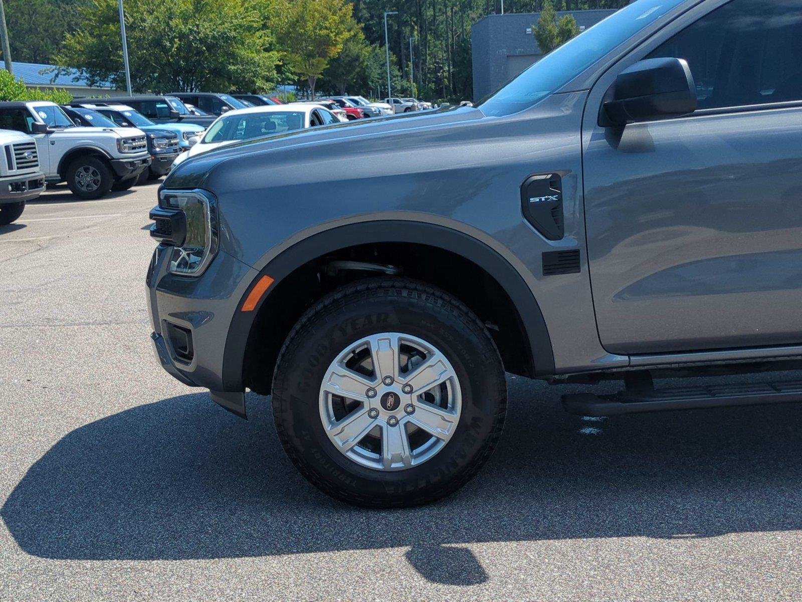 Used 2025 Carbonized Gray Ford XL image 10