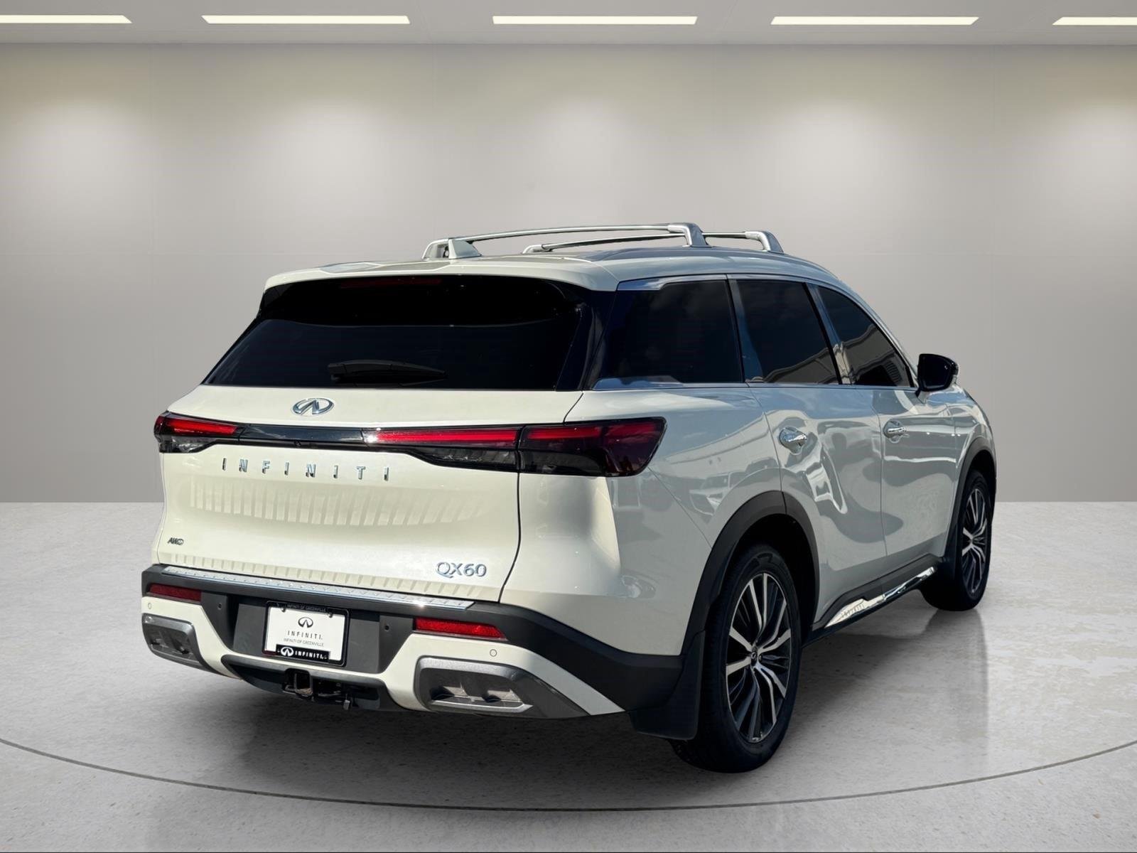 Used 2024 Majestic White INFINITI SENSORY image 5