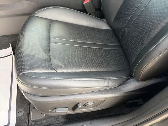 Used 2022 Gray Kia S image 12