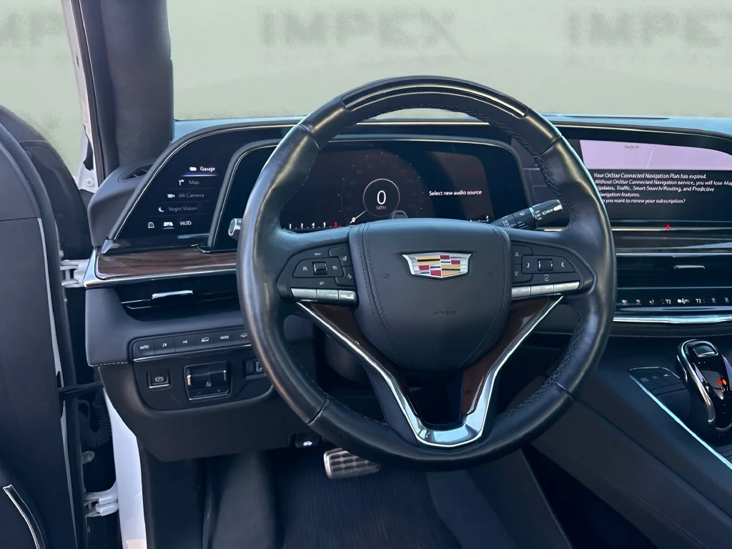 Used 2023 CRYSTAL WHITE TRICOAT Cadillac 4WD Sport Platinum image 12