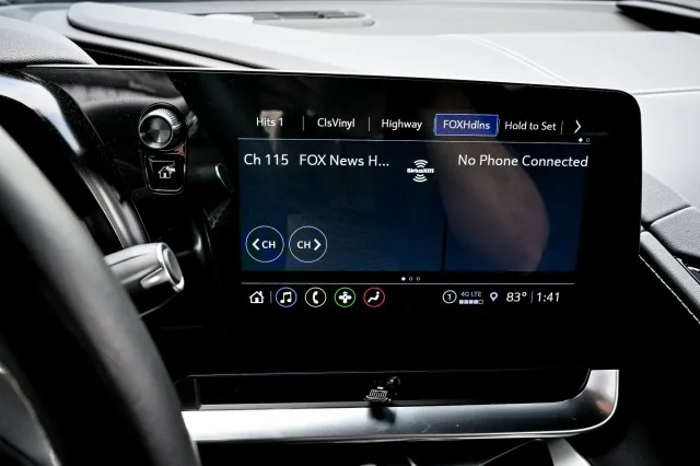 Used 2021 BLUE Chevrolet 1LT image 40