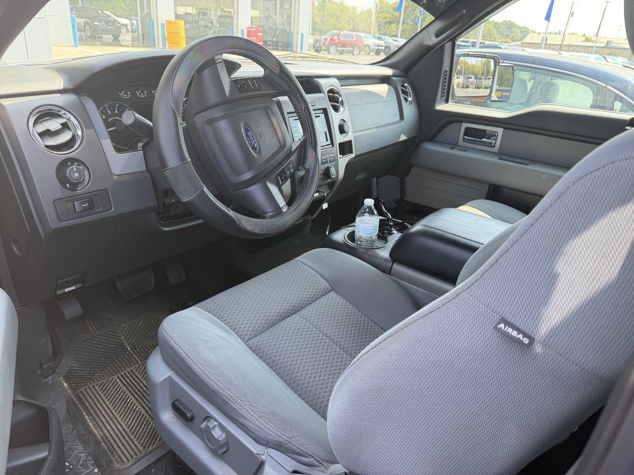 Used 2011 Silver Ford  image 7