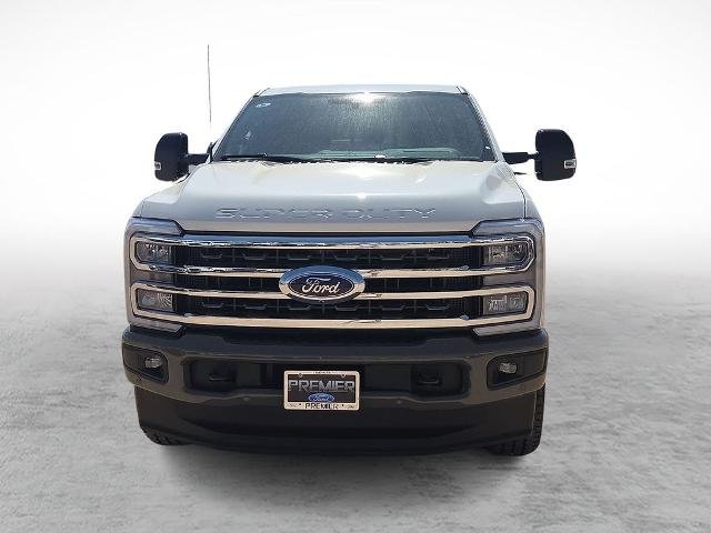 New 2026 Star White Metallic Tri-Coat Ford F-250® King Ranch® image 28