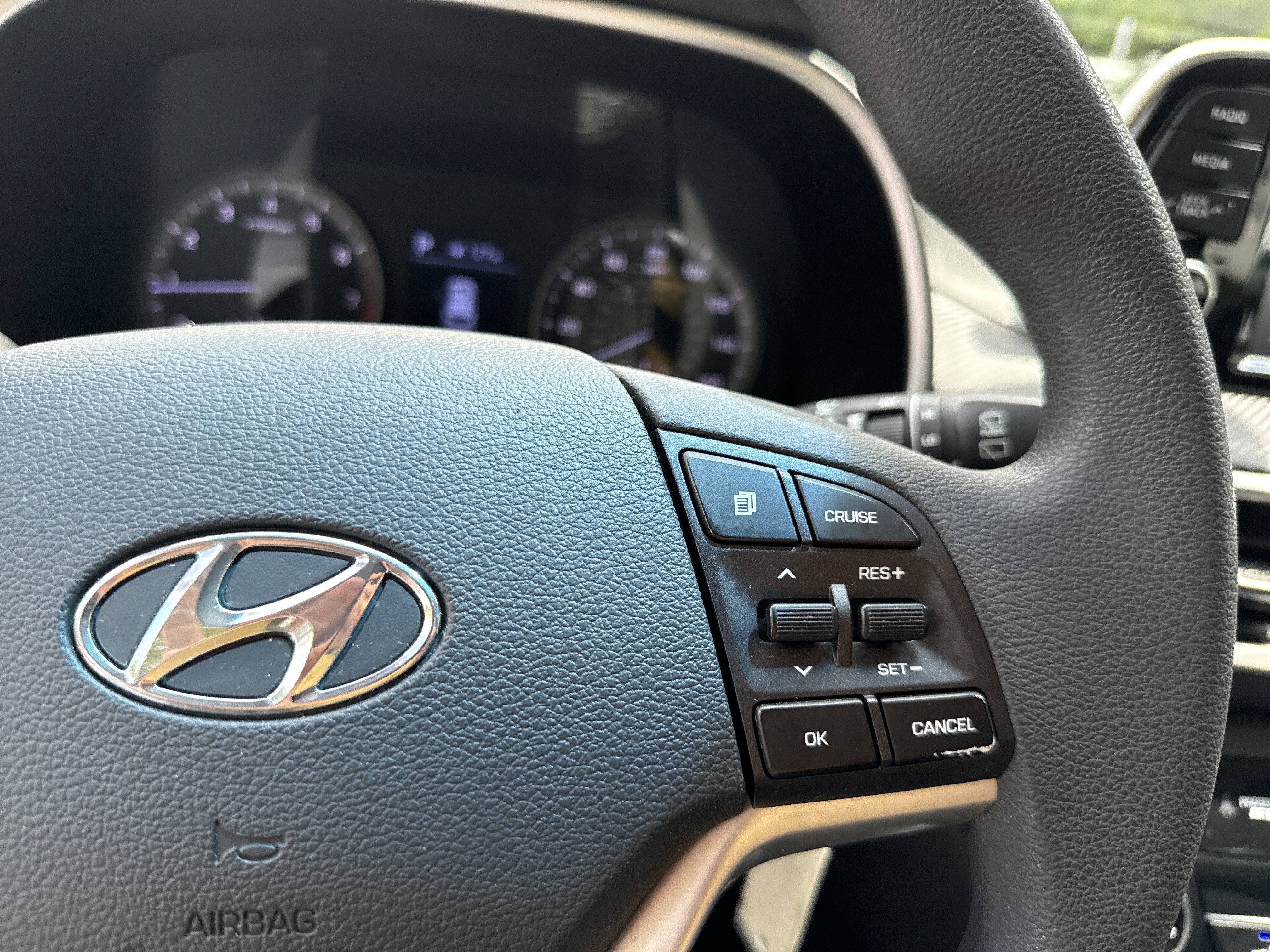 Used 2019 Gemstone Red Hyundai SE image 25