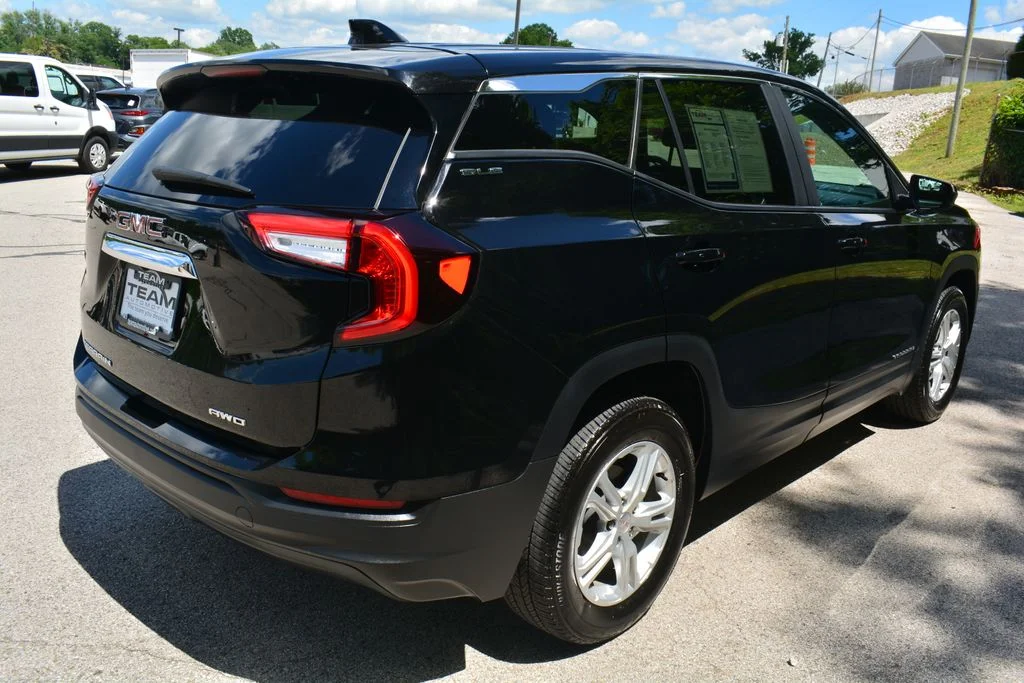Used 2024 Black GMC SLE image 5