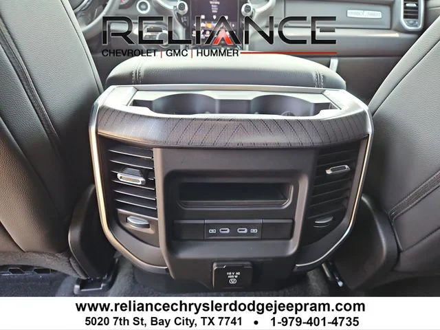 New 2026 Diamond Black Crystal Pearl-Coat Exterior Paint RAM Big Horn/Lone Star image 13