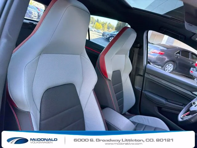 Used 2022 Gray Volkswagen Autobahn image 11