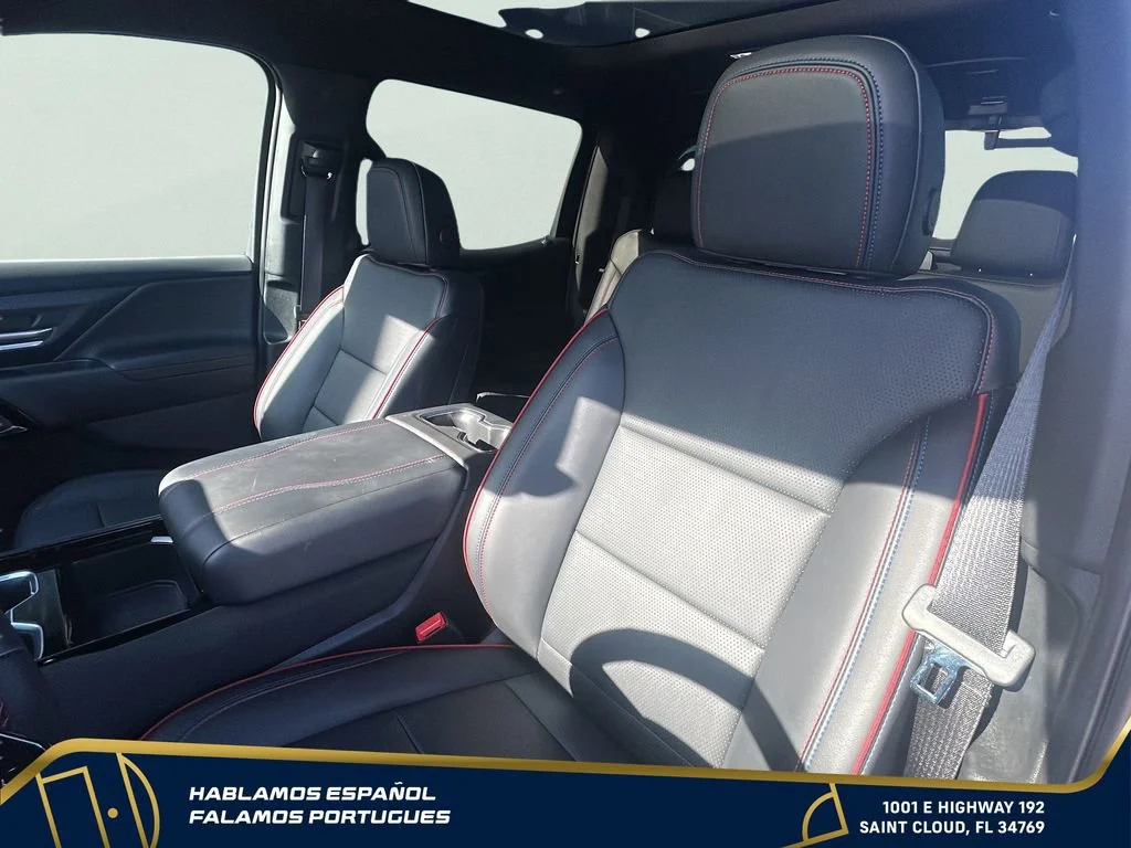 Used 2025 Black Chevrolet RST - Max Range image 14