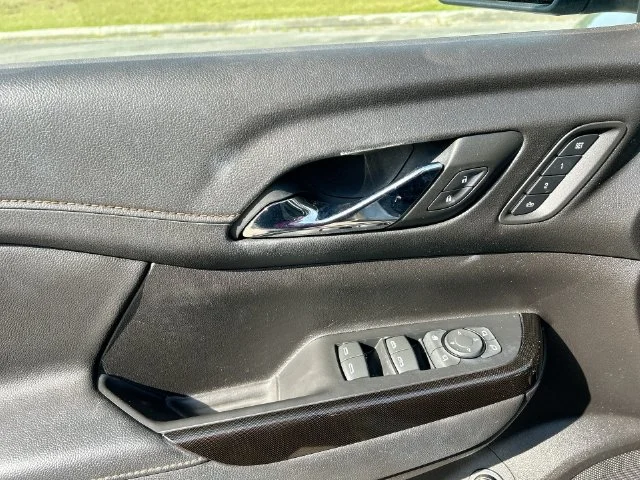 Used 2023 Silver GMC AT4 image 17