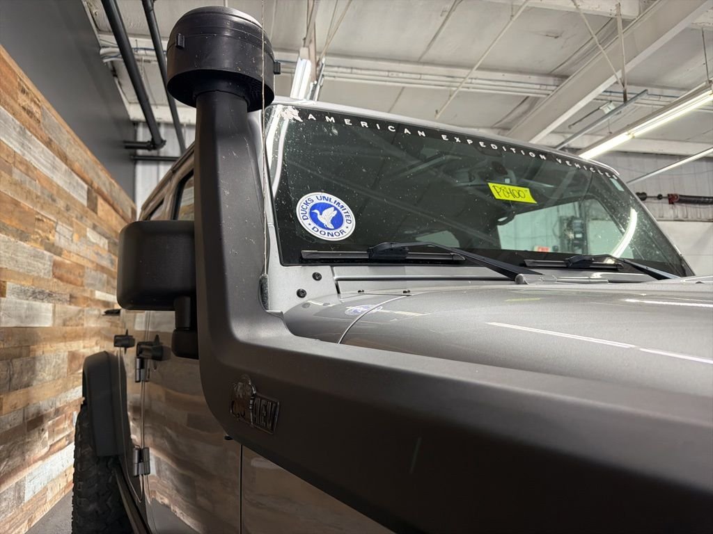 Used 2014 Billet Metallic Clearcoat Jeep Unlimited Rubicon image 8
