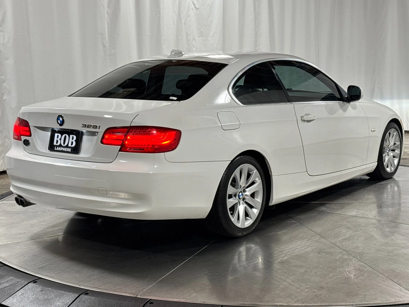 Used 2012 Alpine White BMW 328i image 10