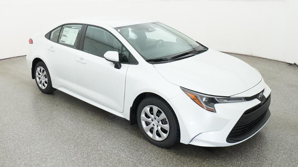 New 2026 Wind Chill Pearl Toyota LE image 18