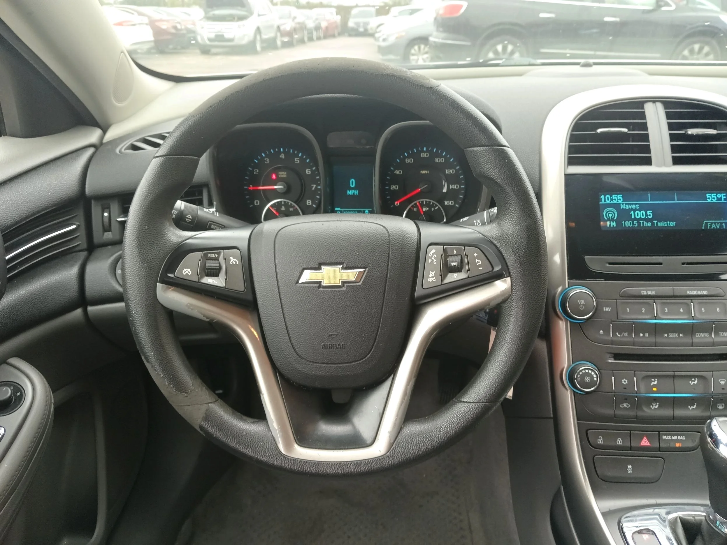 Used 2013 Silver Chevrolet 1FL image 14