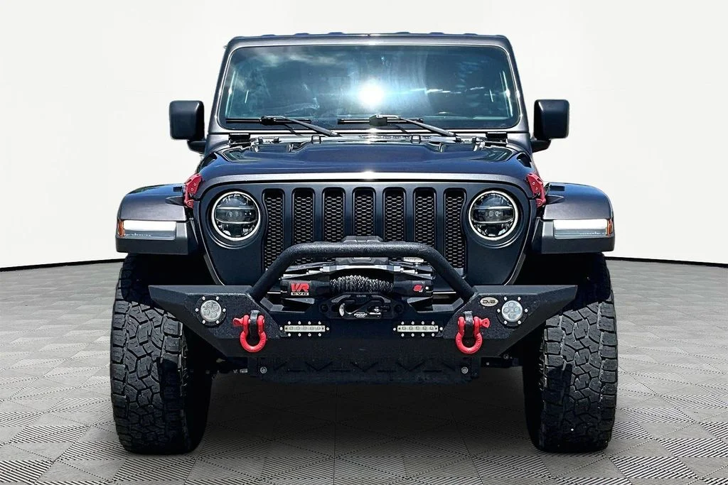 Certified Used 2021 Granite Crystal Clearcoat Metallic Jeep Unlimited Rubicon image 3