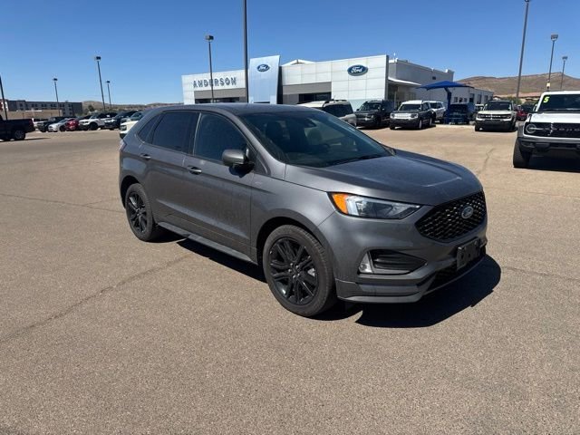 Used 2024 Gray Metallic Ford ST Line image 53