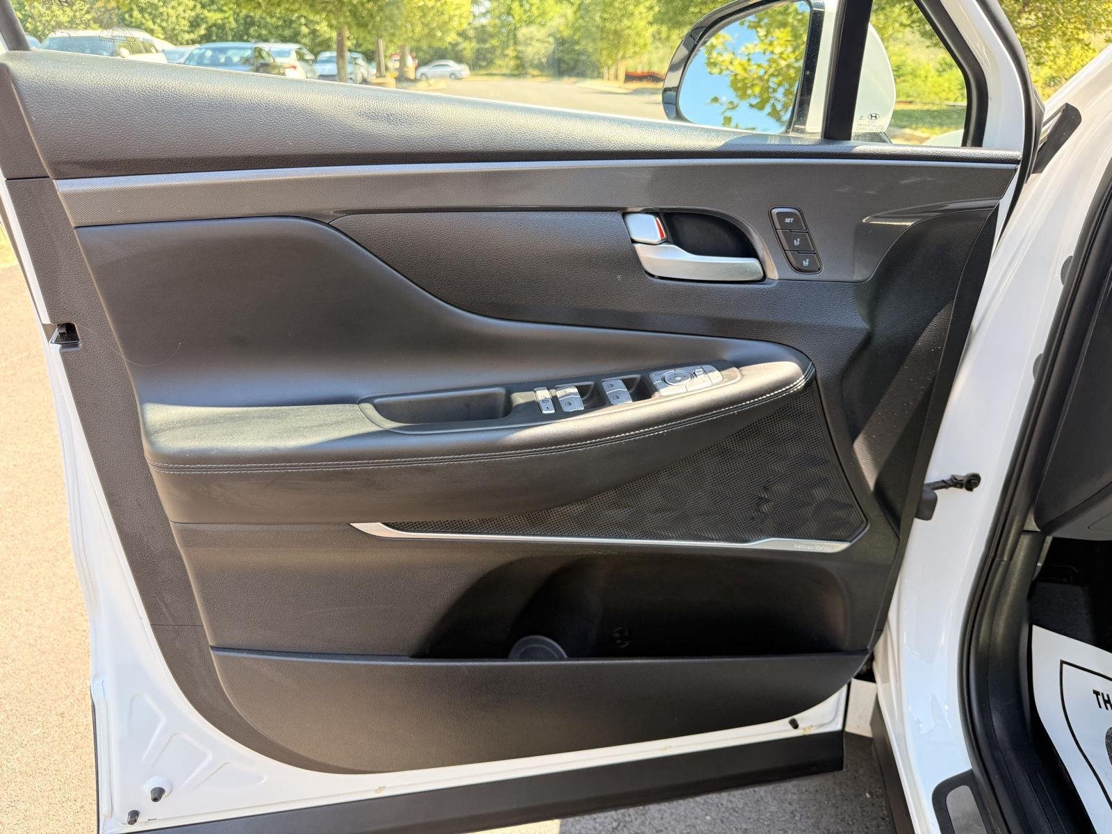 Used 2021 Quartz White Hyundai Calligraphy image 12
