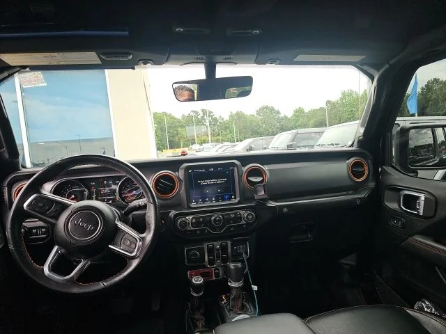 Used 2022 Black Jeep Mojave image 15