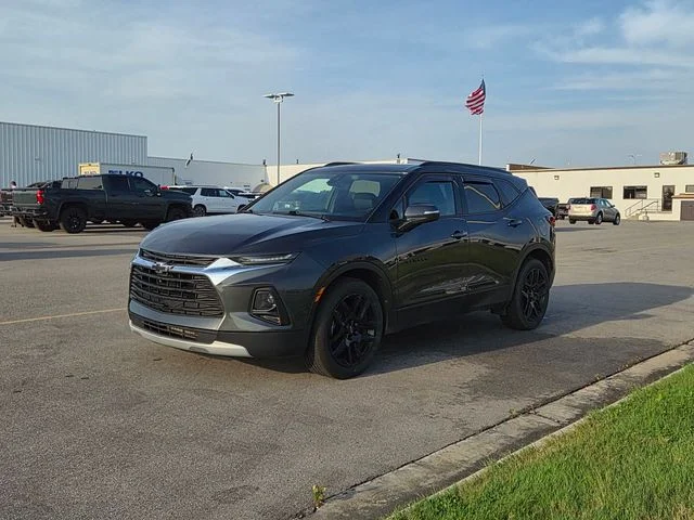 Used 2020 Gray Chevrolet LT image 1