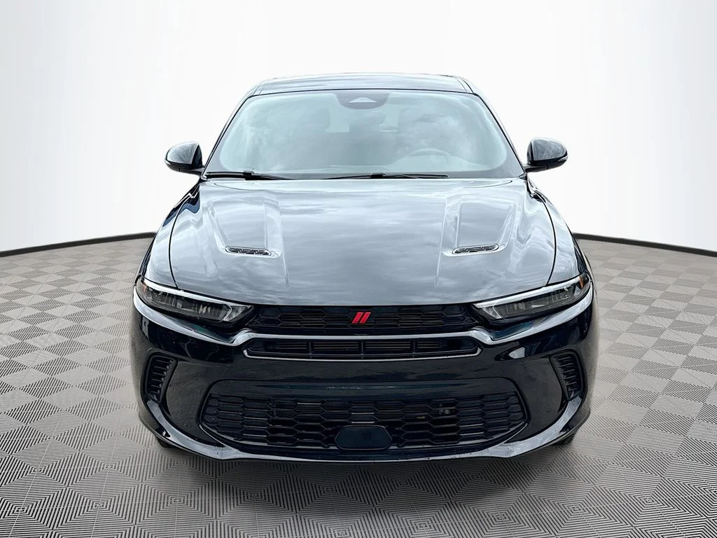 Used 2024  Dodge GT image 2