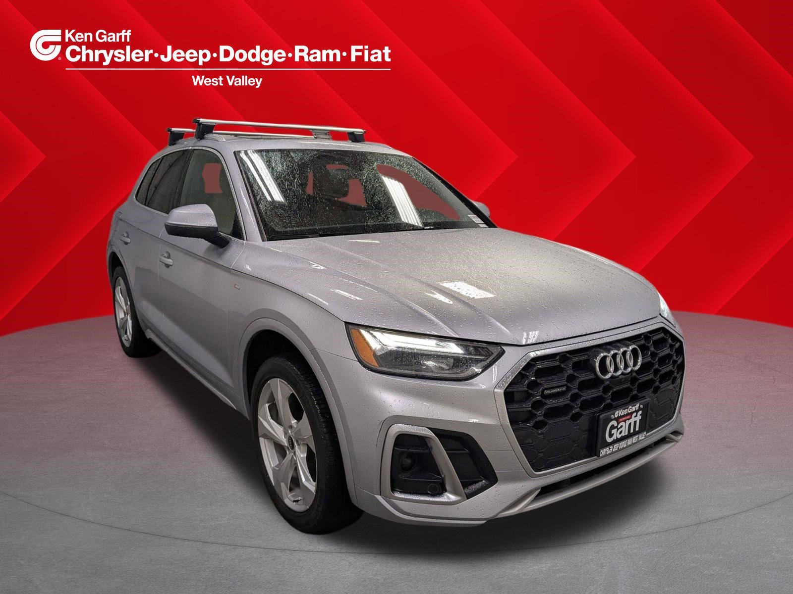 2022 Audi Q5 45 Premium Plus's photo