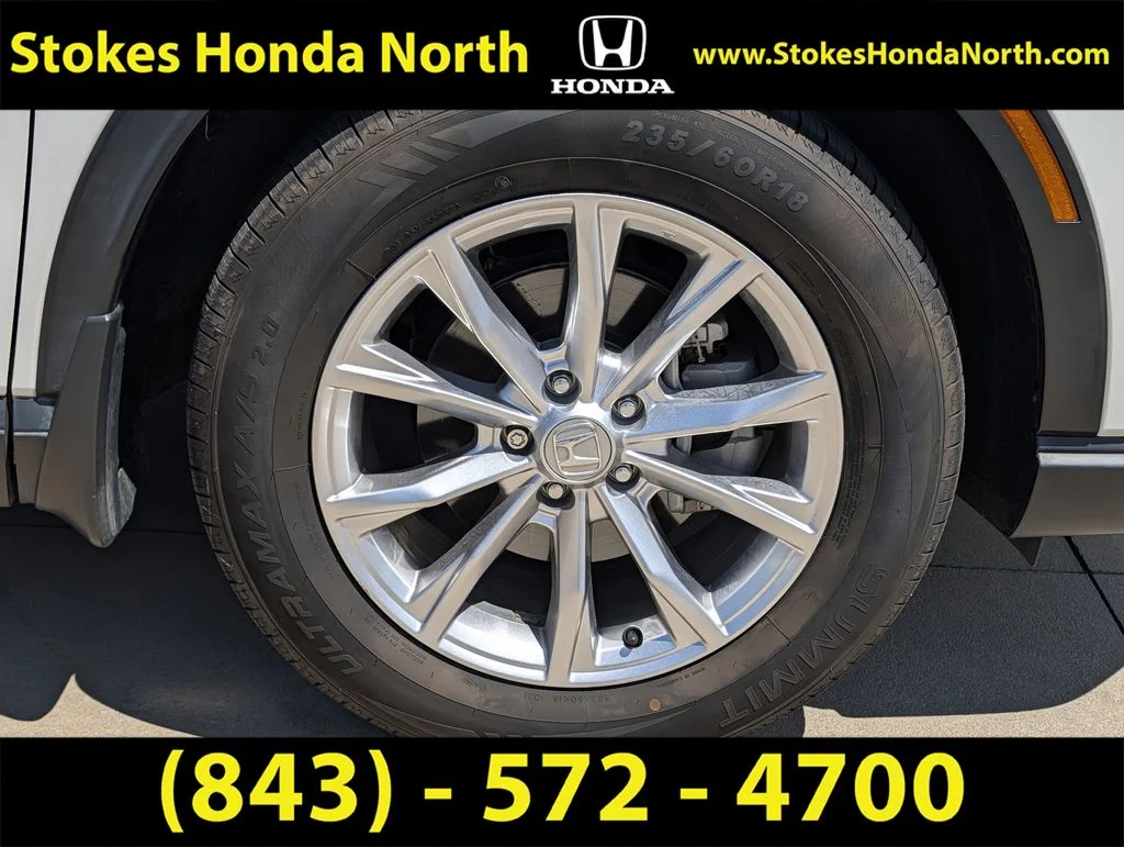 Used 2023 White Honda EX image 14