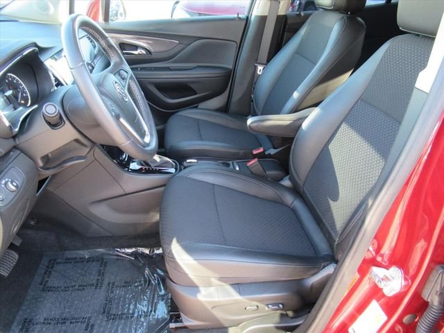 Used 2022  Buick Preferred image 15