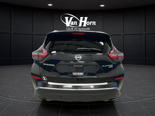 Used 2020 Super Black Metallic Nissan Platinum image 6