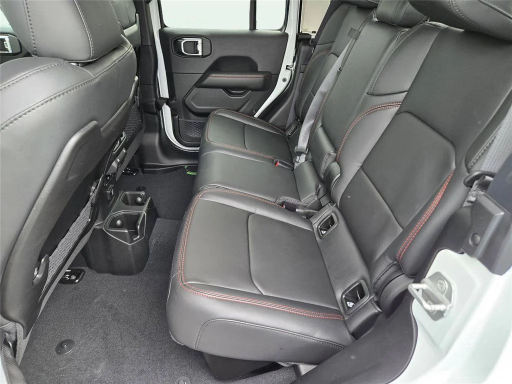 New 2026 Bright White Clearcoat Jeep Rubicon image 17