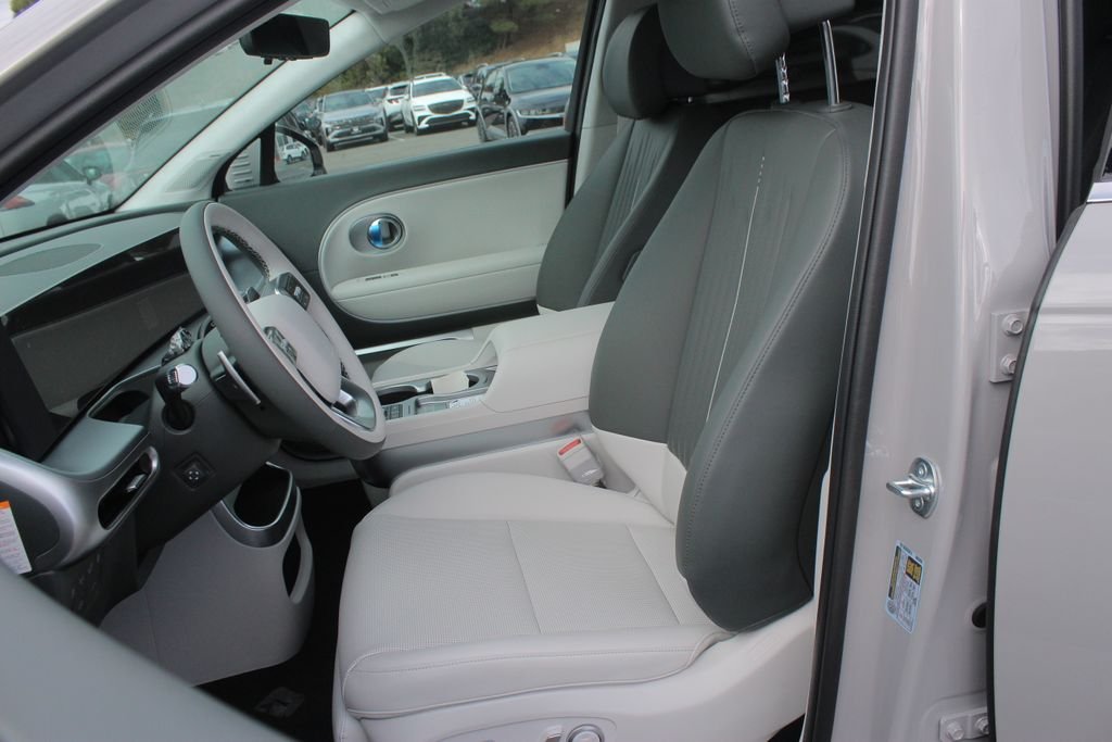 2026 Hyundai IONIQ 9 Performance Calligraphy - Photo 13