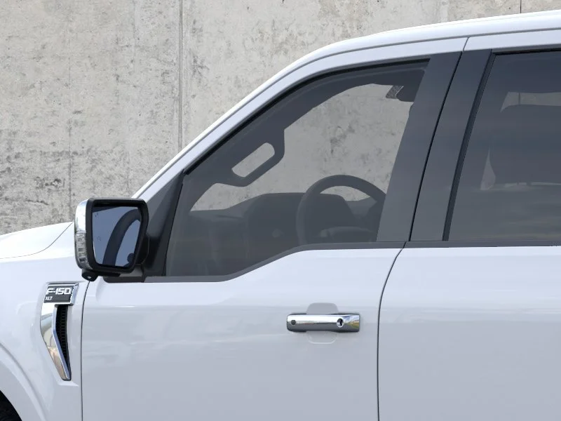 New 2026 Oxford White Ford XLT image 37