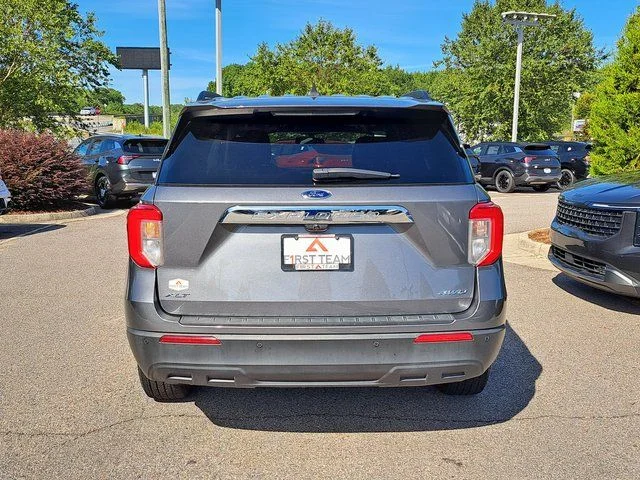 Used 2021 Gray Ford XLT image 6