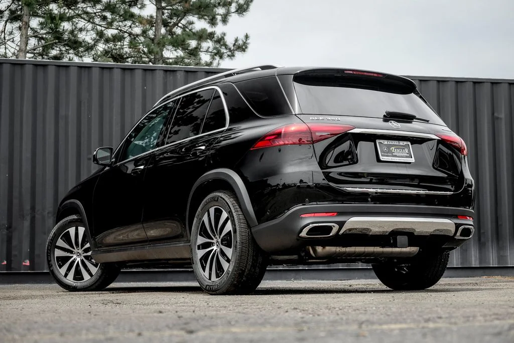 New 2026 Black Mercedes-Benz GLE 350 image 2