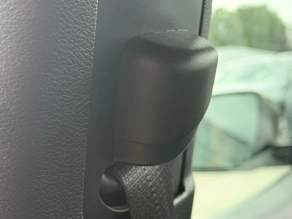 Used 2019 Gray Jeep Limited image 14