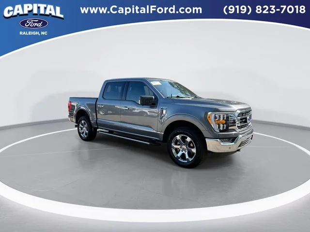 Used 2023 Gray Ford XLT image 2
