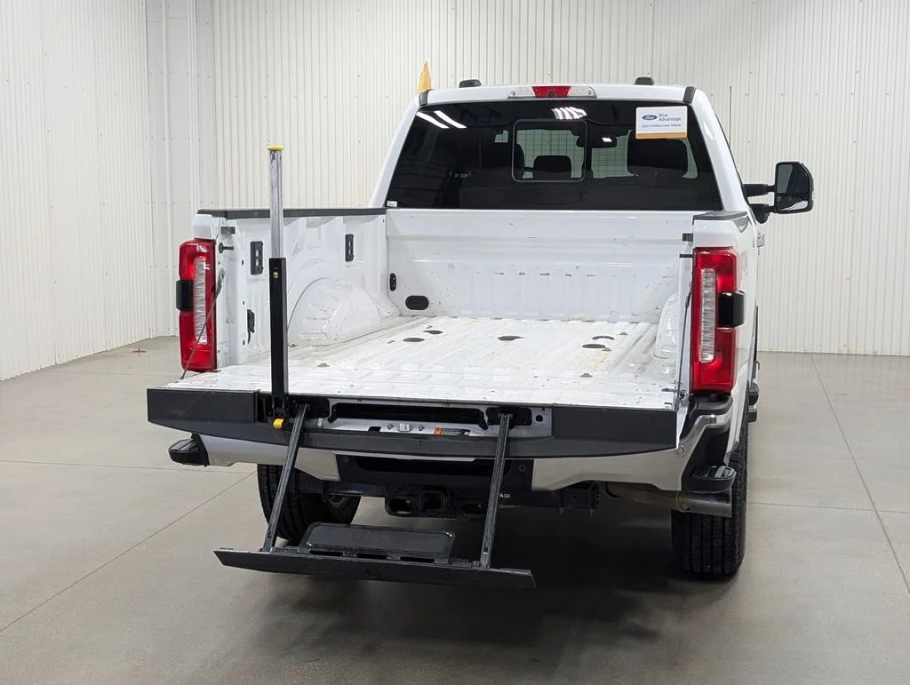 Certified Used 2024 Oxford White Ford Lariat image 28