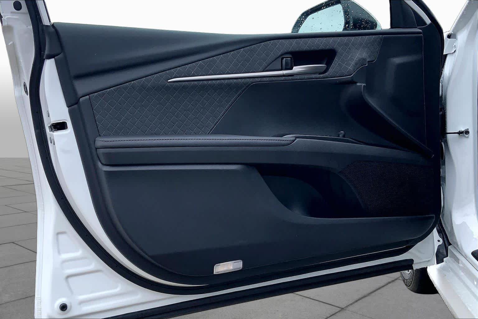 2026 Toyota Camry XLE - Photo 21