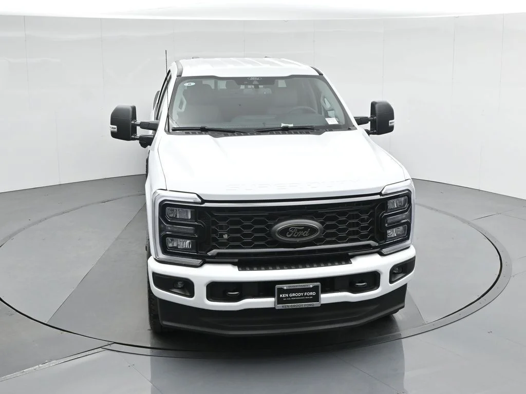 New 2026 White Ford XLT image 63