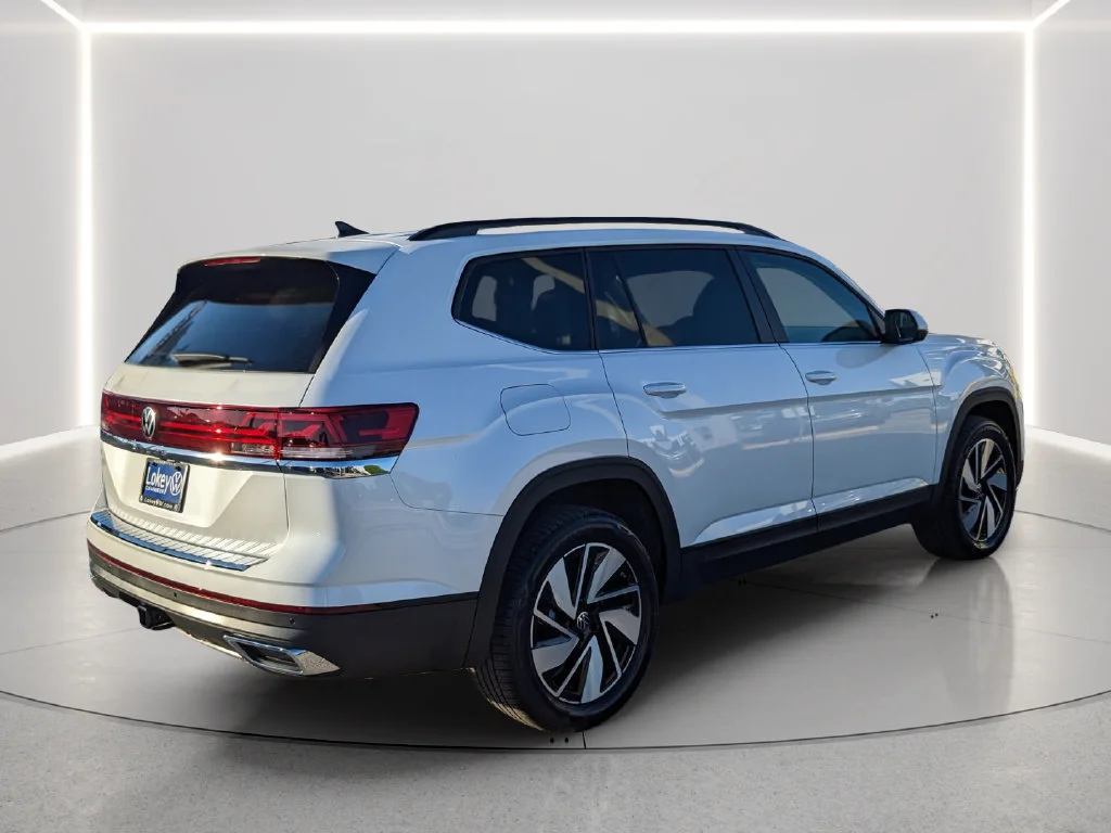 2026 Volkswagen Atlas SE w/Tech - Photo 8