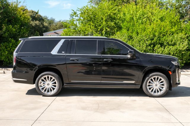 Used 2022 Black Cadillac Premium image 9