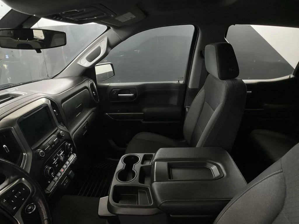 Used 2021 Black Chevrolet LT image 31