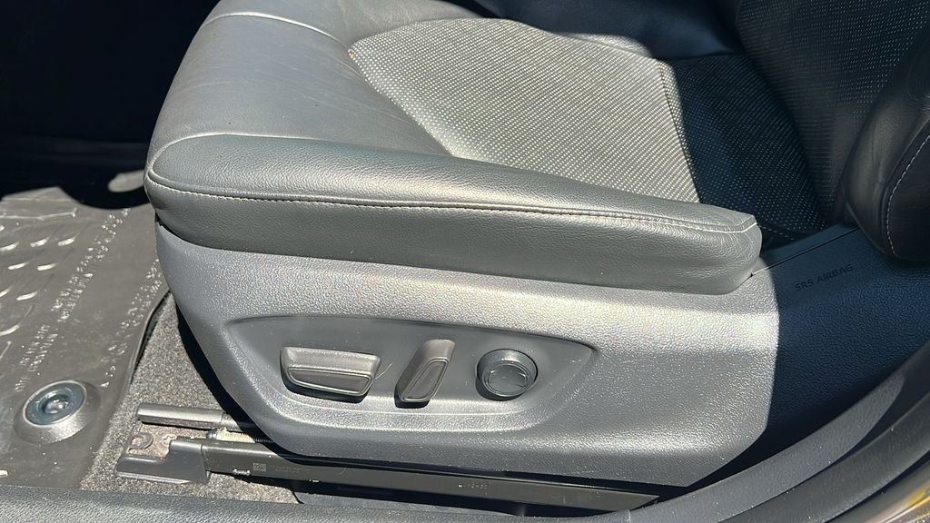 Used 2018 Gray Toyota XSE image 16