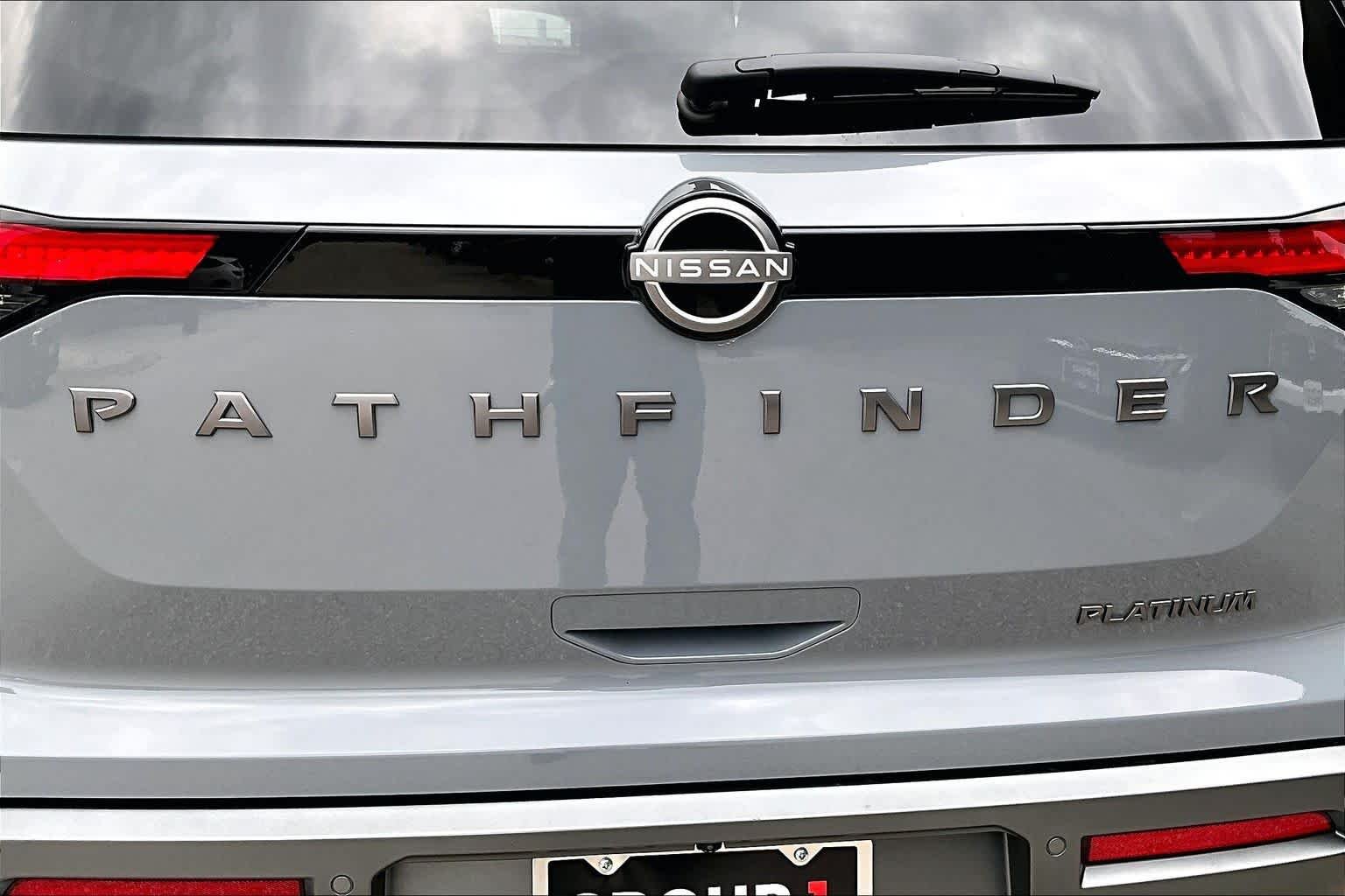 New 2026 Boulder Gray Pearl Nissan Platinum image 8