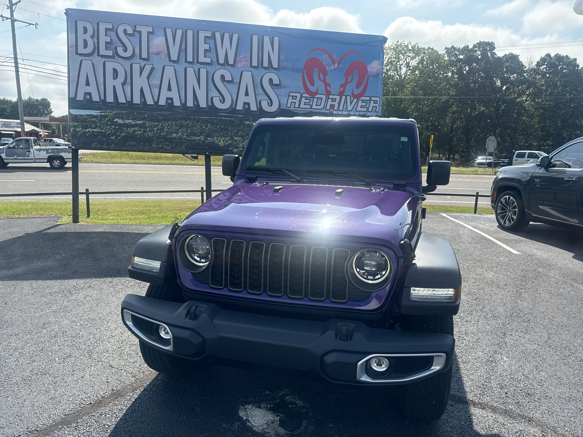 Used 2026 Reign Jeep Sport S image 2