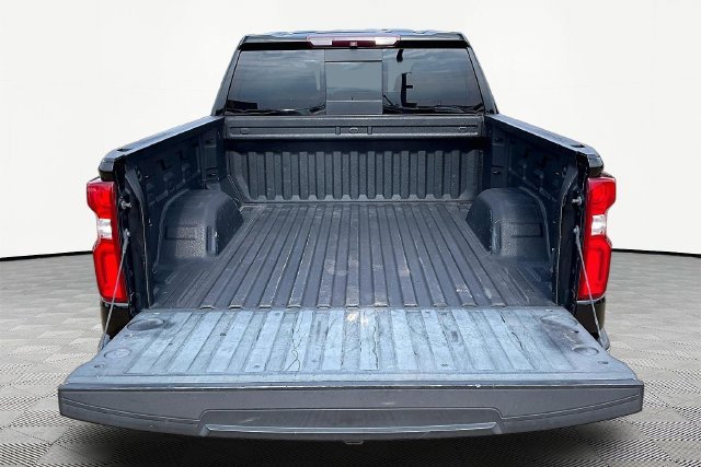 Used 2019 Black Chevrolet LTZ image 30