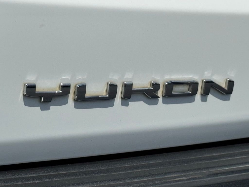 Used 2024 White GMC Denali image 11