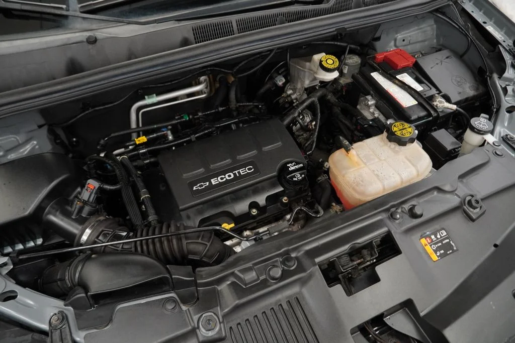 Used 2019 Gray Chevrolet LT image 39