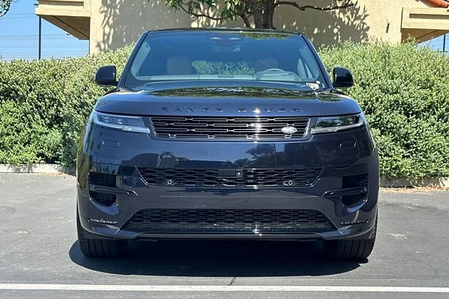 New 2026 Constellation Blue Ultra Metallic Gloss Land Rover Dynamic SE image 8