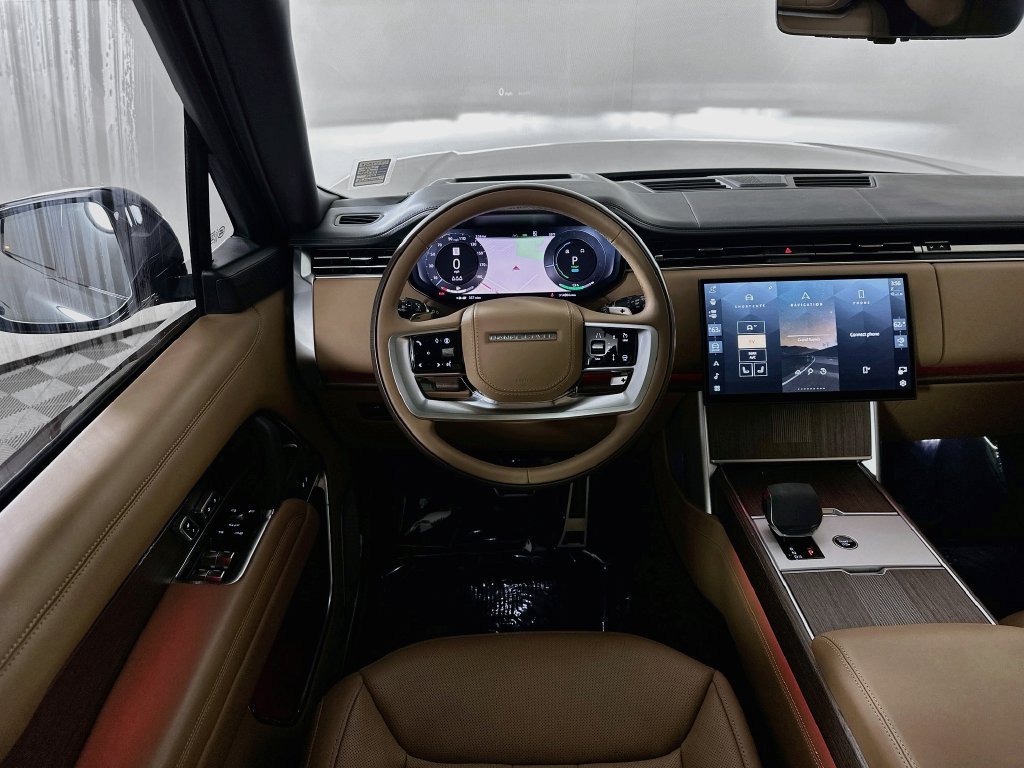 Certified Used 2025 Santorini Black Metallic Land Rover Autobiography image 25