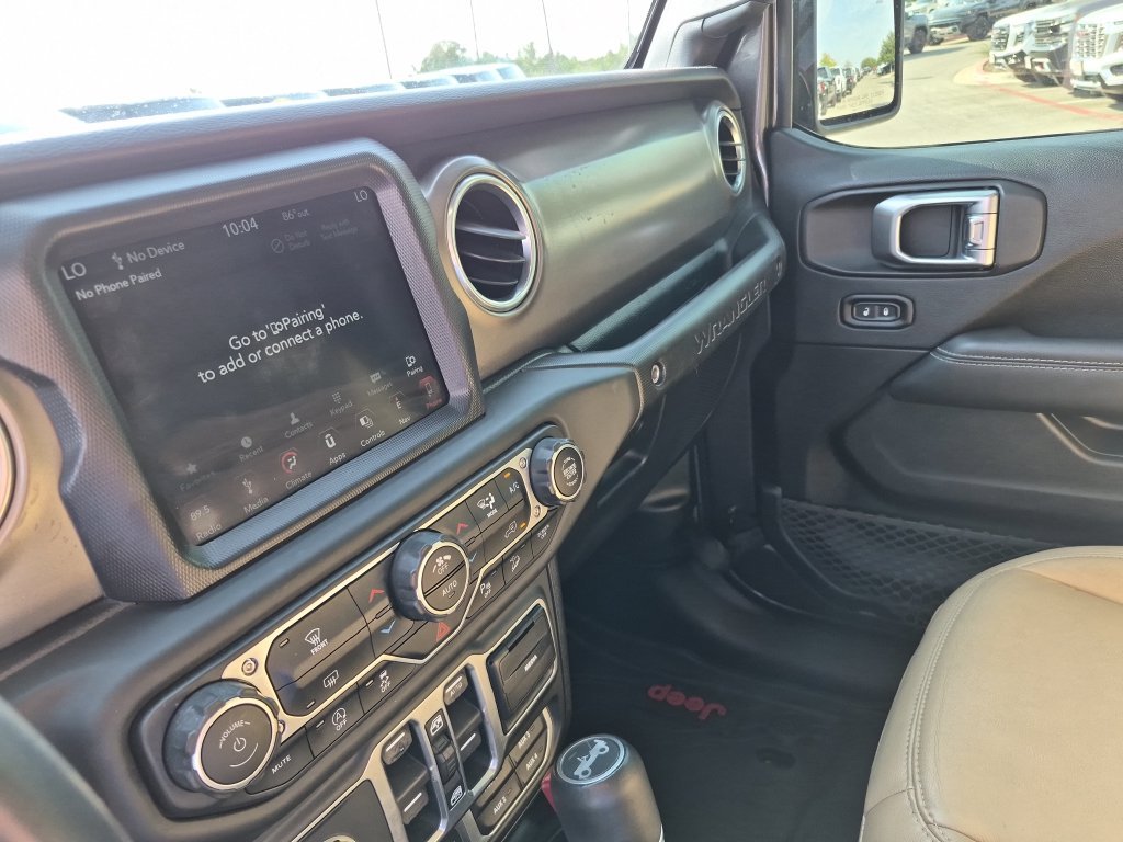 Used 2018 Gray Jeep Unlimited Rubicon image 27